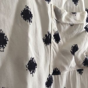 Polka dot Loft scoop neck blouse